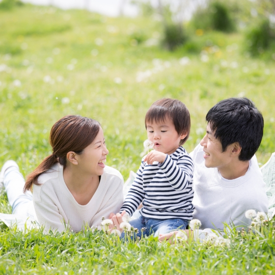 横浜で再婚したいカップル